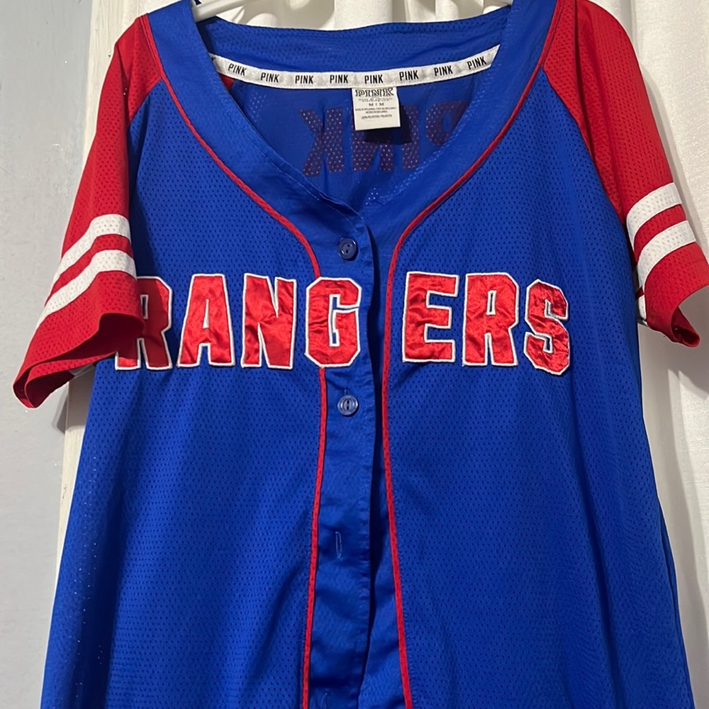 Pink Ranger shirt